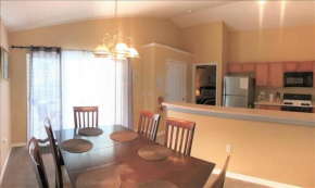 10 Sonja House